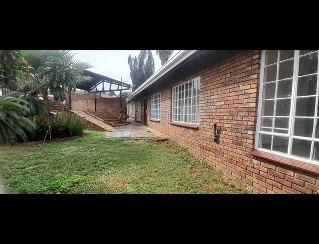 4 BEDROOM PROPERTY TO RENT IN ROOIHUISKRAAL